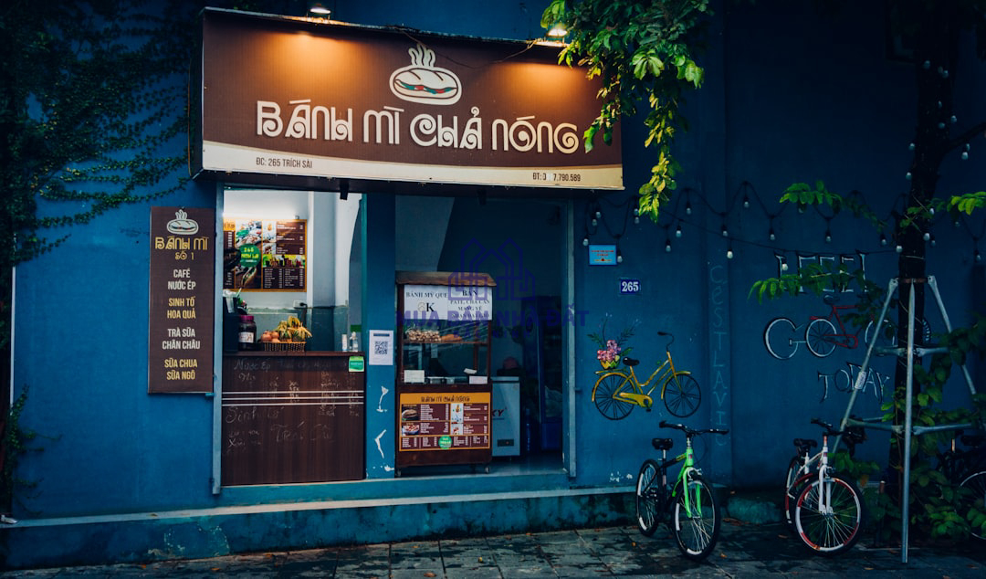 Không gian thương mại hiện đại tại River Park
