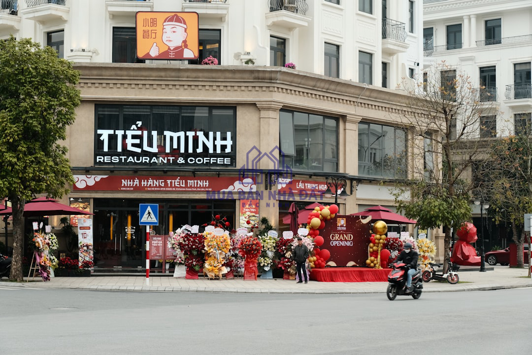 Du khách đến Vũng Tàu dịp lễ